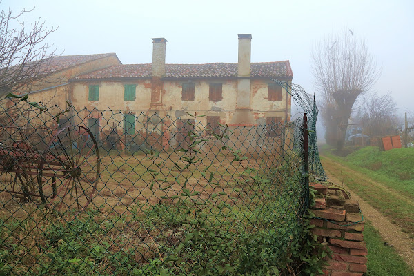 Indietro nel tempo di Carmelo Vecchio