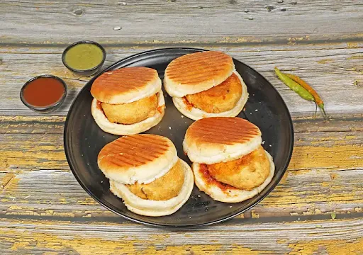 Vada Pav [4 Pav] Combo