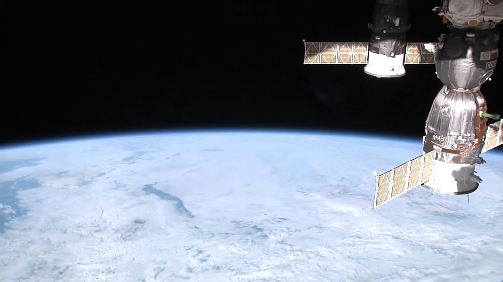    ISS Live - HD Earth viewing and NASA library- screenshot  