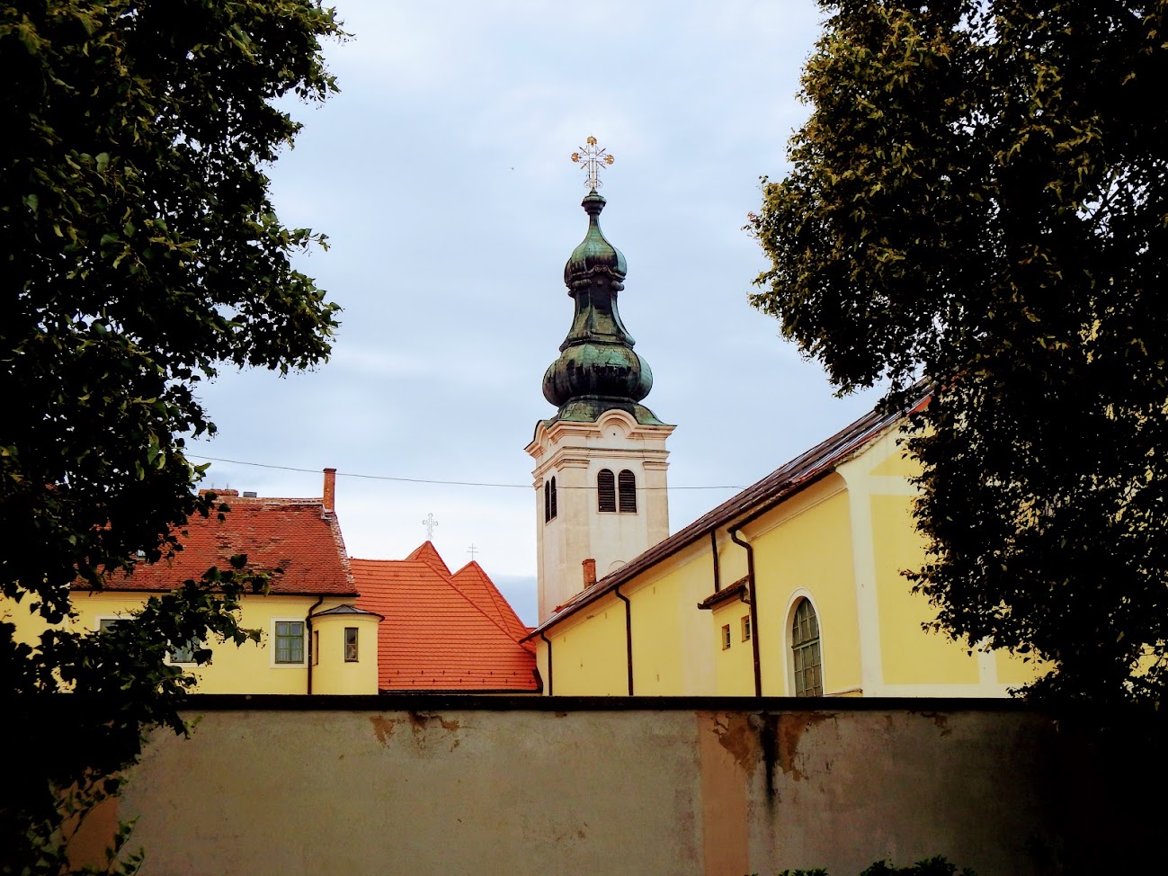 Szombathely - Árpád-házi Szent Erzsébet ferences rk. templom