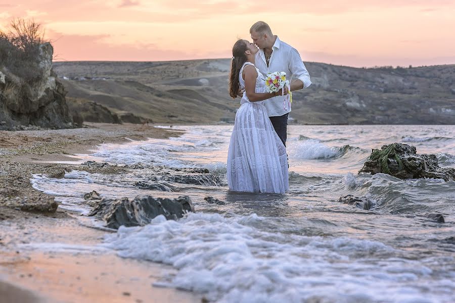 Photographe de mariage Oleg Smolyaninov (smolyaninov11). Photo du 6 septembre 2018