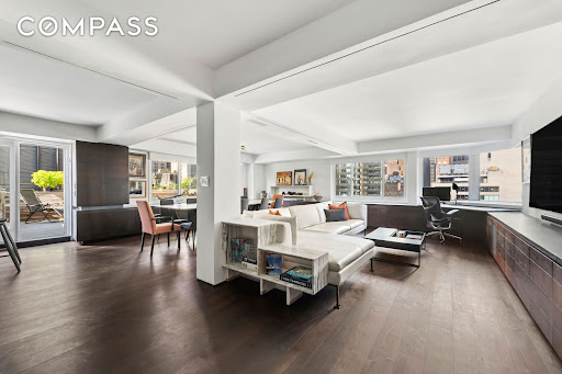 Buy this luxury apartment / penthouse in New York (United States) - Modern living room with terrace and dining area