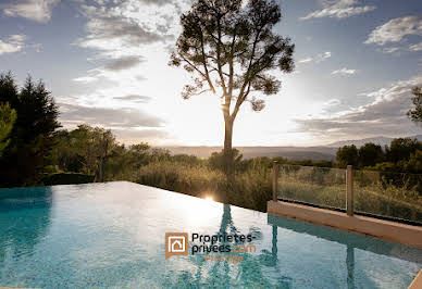 House with pool and terrace 2