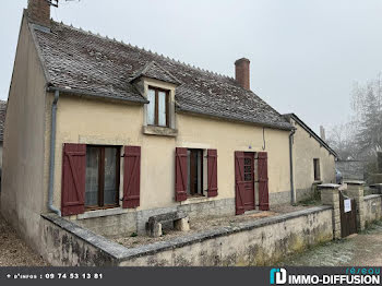 maison à Ainay-le-Château (03)