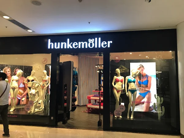 Hunkemoller photo 