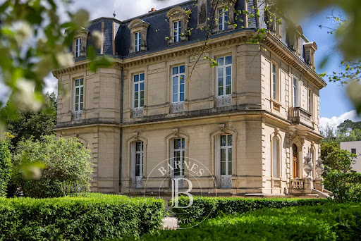 Private mansion 1