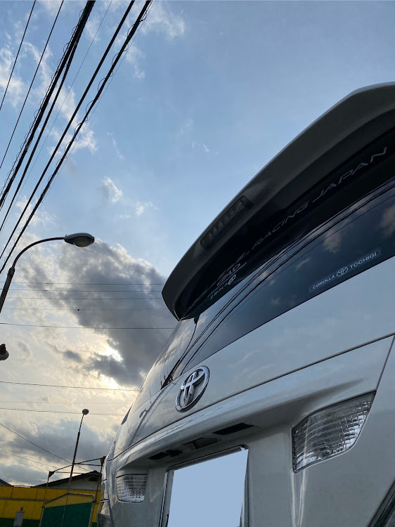 ヴェルファイアのヴェルファイア・洗車・ステッカー・ありがとうございます！に関するカスタム事例の投稿画像2枚目
