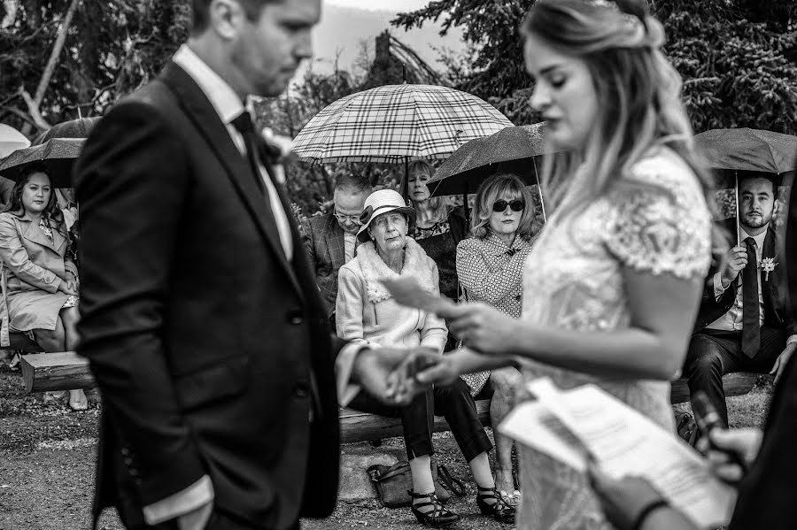 Fotógrafo de casamento Marcin Karpowicz (bdfkphotography). Foto de 28 de agosto 2018