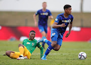 Jamie Webber of Supersport United challenged by Nqobeko Dlamini of Golden Arrows. Dlamini is one of only three players to score against Mamelodi Sundowns, all goals came in the MTN8.