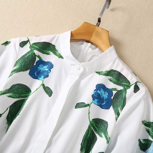 Title 16, Stand Collar Short Sleeve Pleated Large Hem Dress