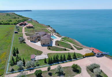 House with garden and terrace 3