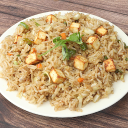 Veg & Paneer Fried Rice