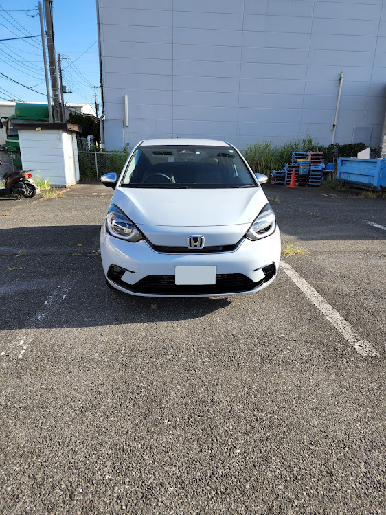 フィットの自宅の駐車場・武蔵野フーズ所沢工場に関するカスタム事例の投稿画像12枚目