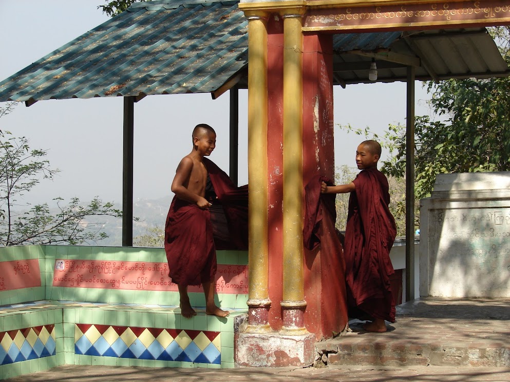 PAGODE UMIN THOUNZEH sagaing