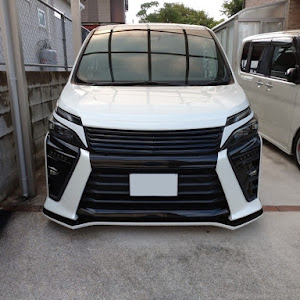 ヴォクシー ZWR80W