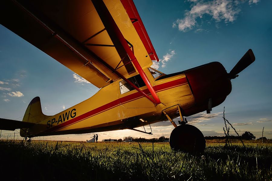 Fotograf ślubny Mariusz Muzyk (muzyk). Zdjęcie z 14 lutego 2021