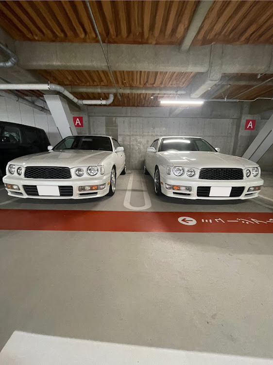 セドリックの低そうで低くない少し低い車・それいけ！アンポンタンに関するカスタム事例の投稿画像7枚目