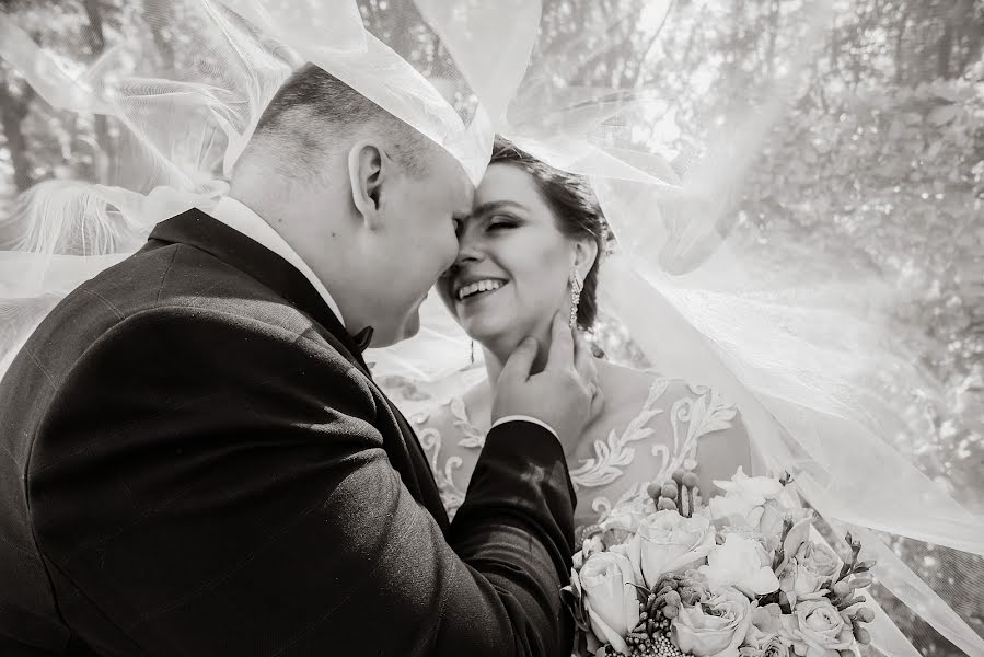 Wedding photographer Marina Agapova (agapiss). Photo of 30 January 2021