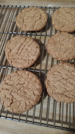 Easy Gluten Free Peanut Butter Cookies