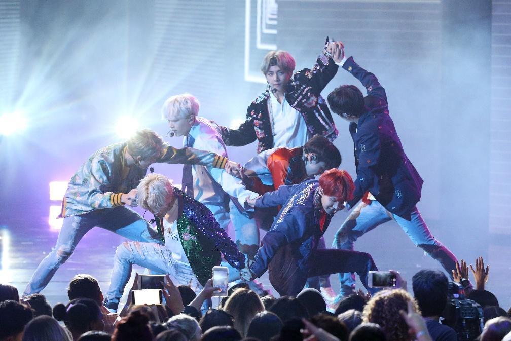 BTS ตำนาน k-pop ไล่ทุบสถิติตัวเองต้อนรับปีใหม่ 2021