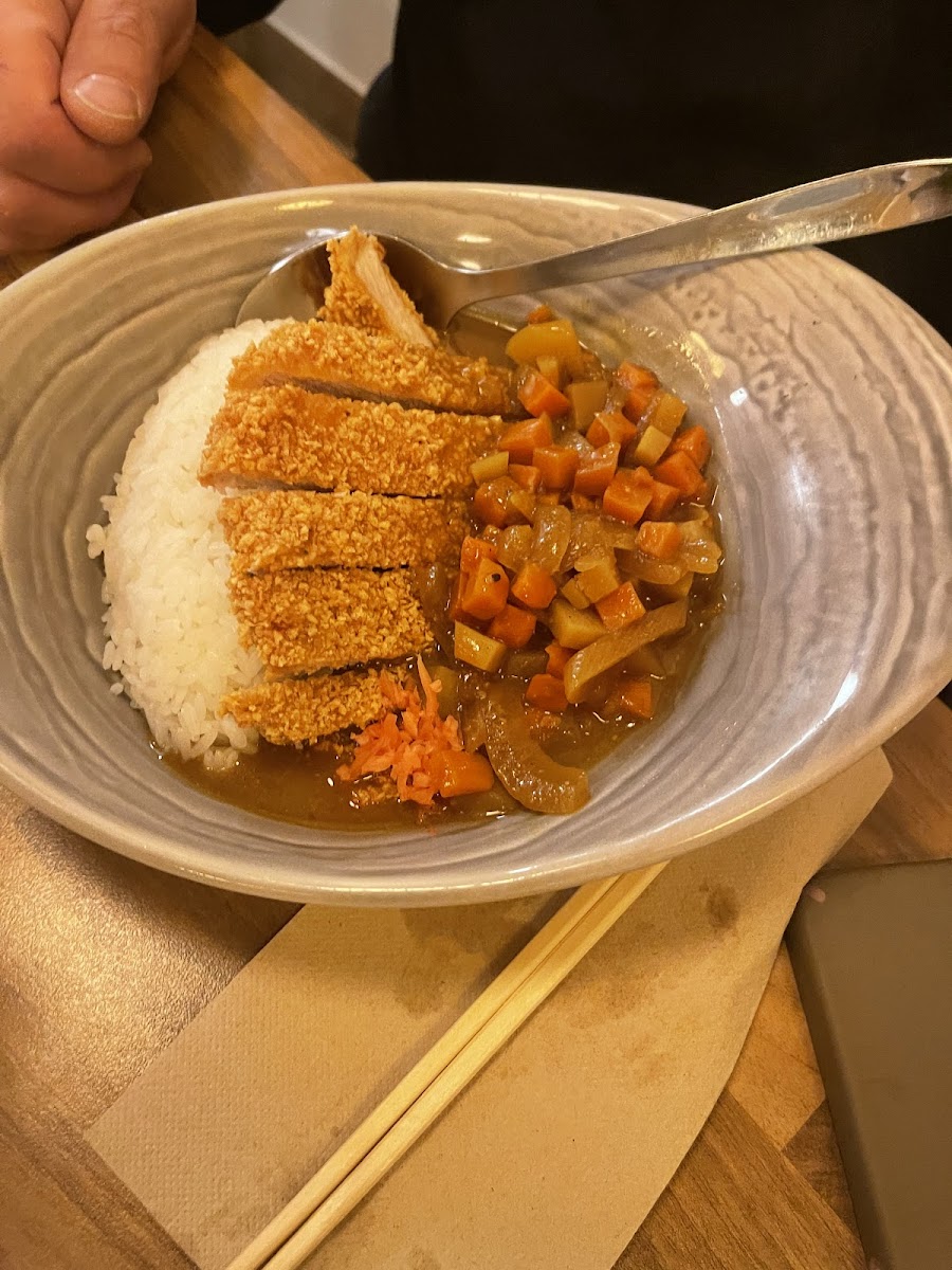 Pork with curry and rice