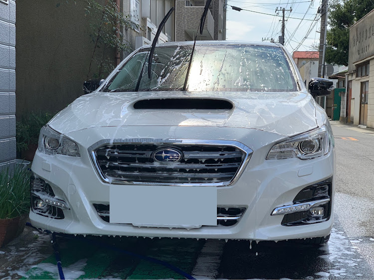 レヴォーグの洗車・ledウィンカーに関するカスタム事例の投稿画像1枚目