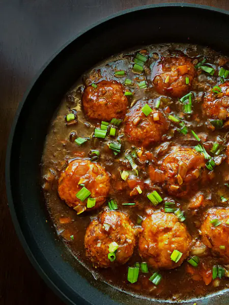 Veg Manchurian (Gravy)