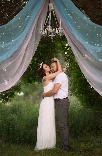 Fotógrafo de bodas Darya Kostina (fotodk). Foto del 2 de julio 2016