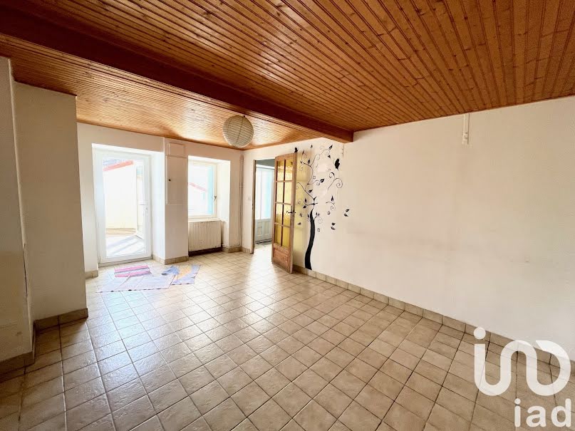 Vente maison 5 pièces 100 m² à Le Retail (79130), 80 000 €