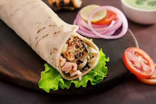 Achari Chicken Tikka Roll