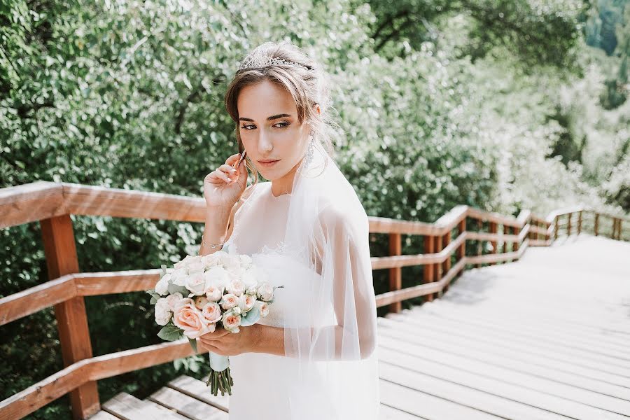 Photographe de mariage Darya Vyvodnova (dariavyvodnova). Photo du 28 mai 2019