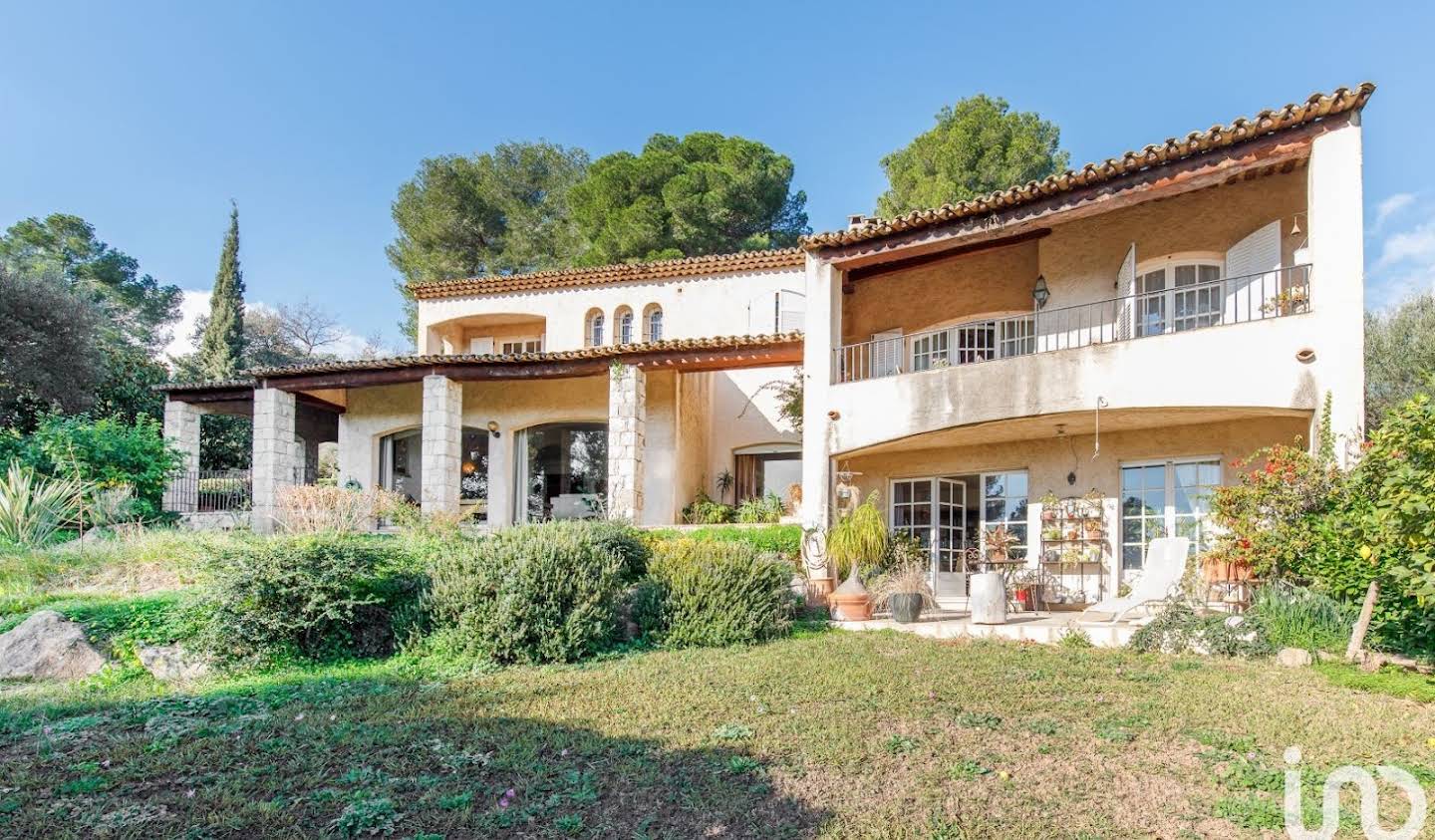 House with terrace Antibes