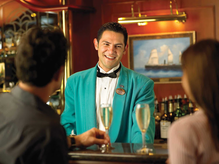 tipping cruise waiters