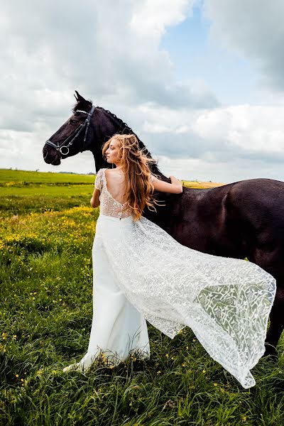 Fotografo di matrimoni Karen Velleman (kvfoto-velleman). Foto del 25 agosto 2022