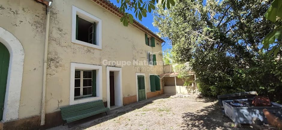 Vente propriété 6 pièces 150 m² à Sénas (13560), 259 000 €