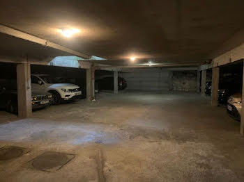 parking à Issy-les-Moulineaux (92)