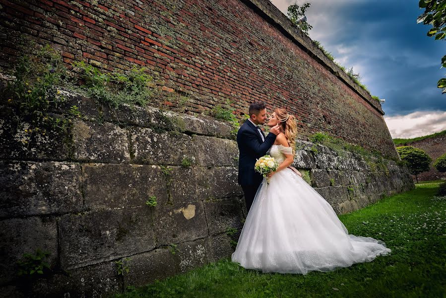 Fotógrafo de casamento Olimpia Todea (olimpiatodea7). Foto de 6 de agosto 2018