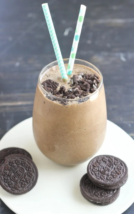 Thick Cold Coffee with Oreo