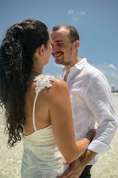 Fotografo di matrimoni Yamila Villegas (yamilaph123). Foto del 20 novembre 2019