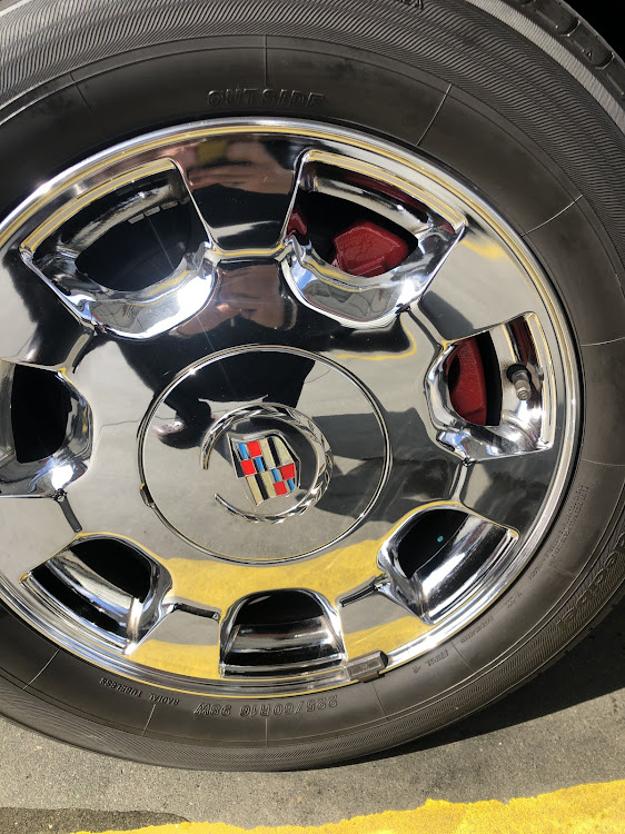 キャデラックの洗車に関するカスタム事例の投稿画像5枚目