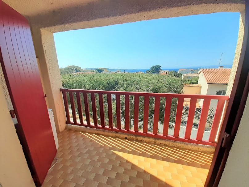 Location meublée appartement 1 pièce 28.8 m² à Six-Fours-les-Plages (83140), 650 €