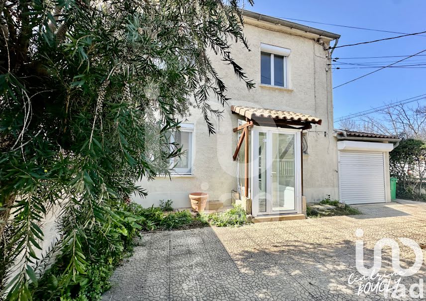 Vente maison 5 pièces 105 m² à Avignon (84000), 290 000 €