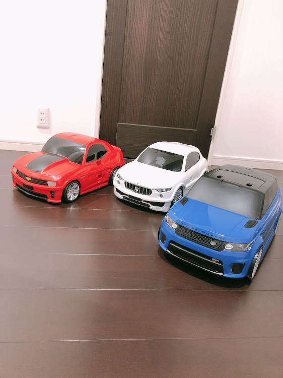 458イタリアのマセラティクアトロポルテ・E55・お馬さん・レンジローバー・暑いに関するカスタム事例の投稿画像1枚目