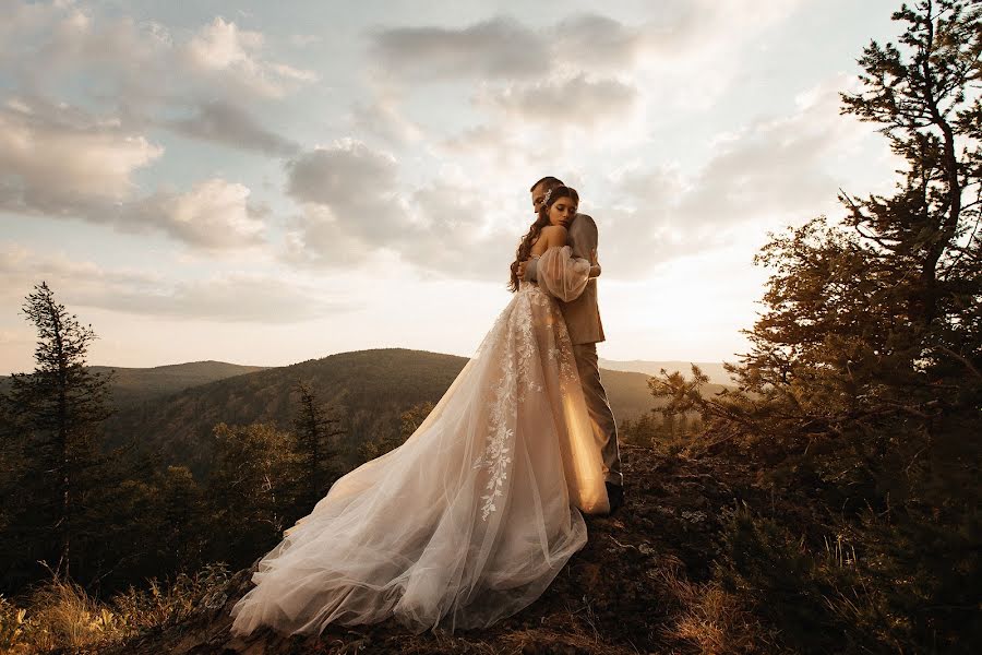 Wedding photographer Yuliya Afanaseva (juliaafanasyeva). Photo of 15 August 2020