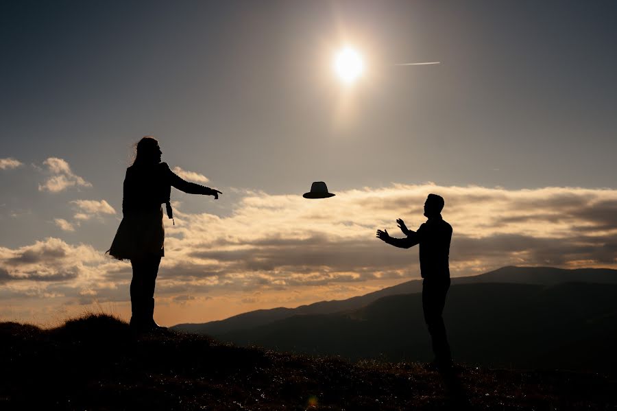 Wedding photographer Ovidiu Cristea (ovidiucristea). Photo of 24 October 2021