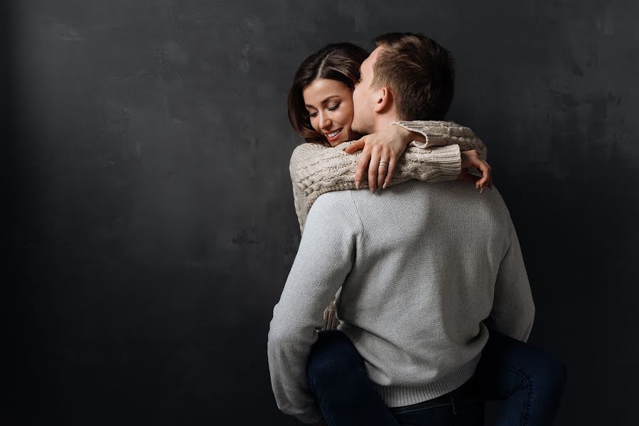 Fotógrafo de casamento Sergey Drozhzhilov (drojjilov). Foto de 30 de março 2019