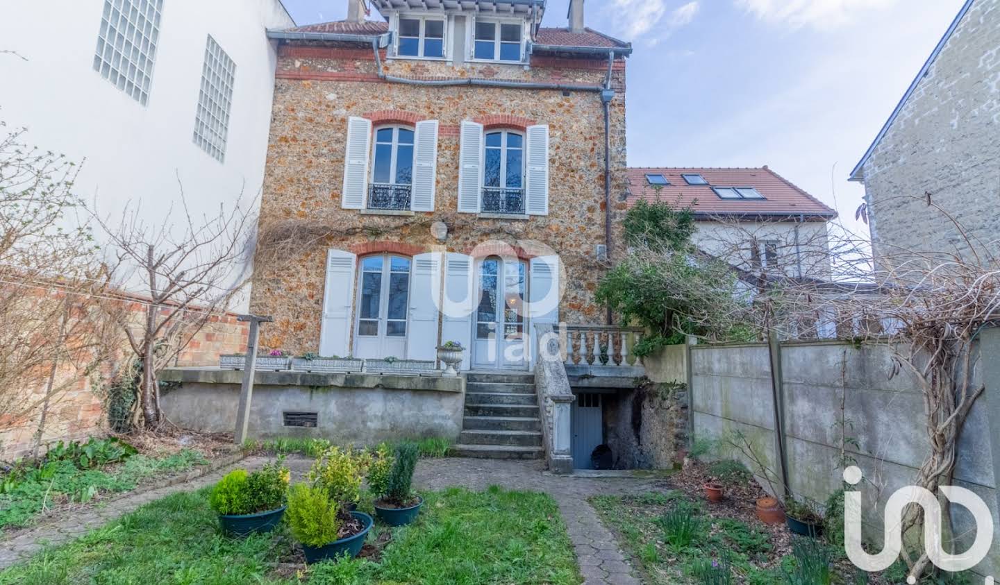 House with terrace Maisons-Laffitte