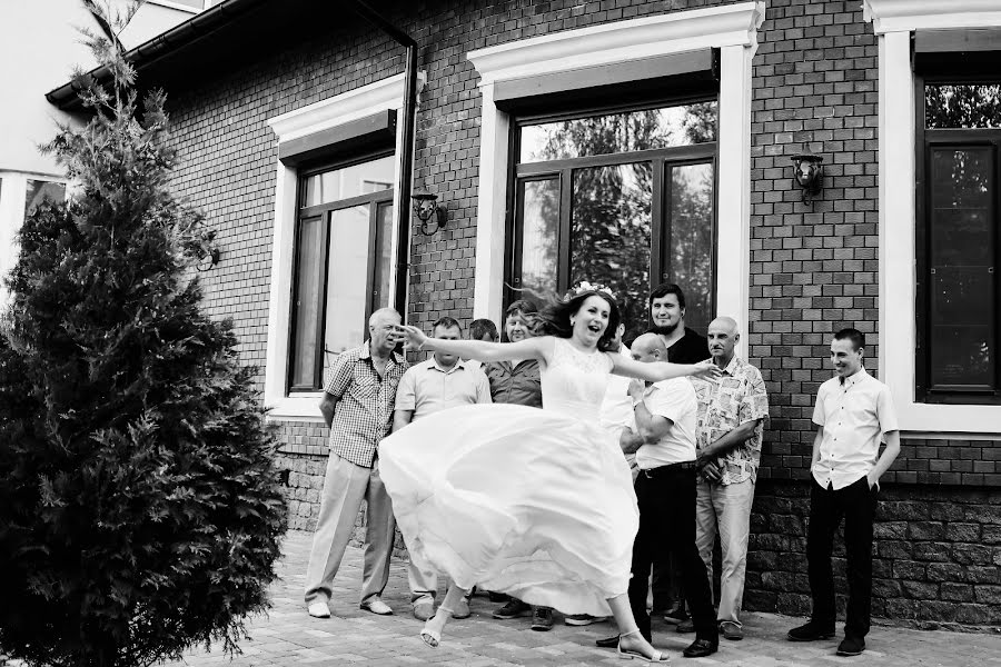 Wedding photographer Nastya Anikanova (takepic). Photo of 20 July 2017