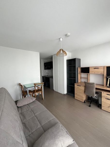 Location meublée appartement 1 pièce 19 m² à La Rochelle (17000), 516 €