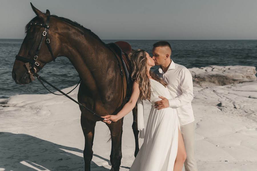 Fotografo di matrimoni Dmitrii Lykhnitskyi (lykhnytskyy). Foto del 6 gennaio 2023